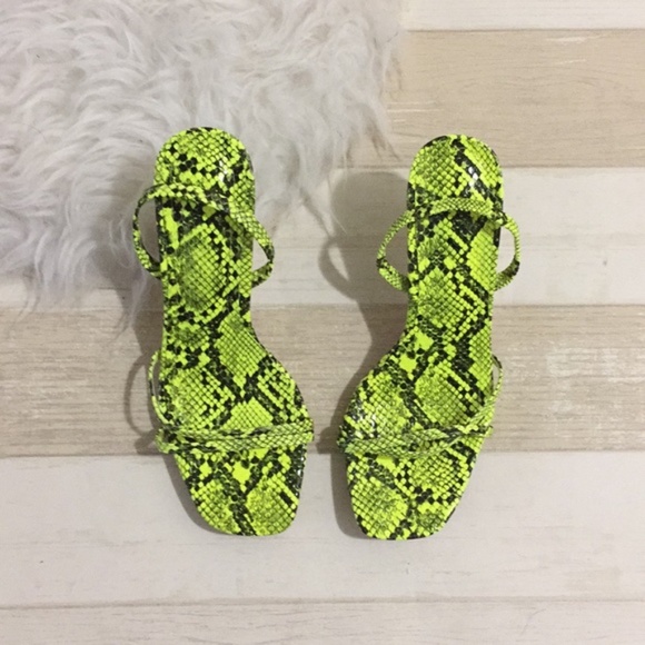 Brand new yellow snake print string heel sandals - Picture 5 of 5